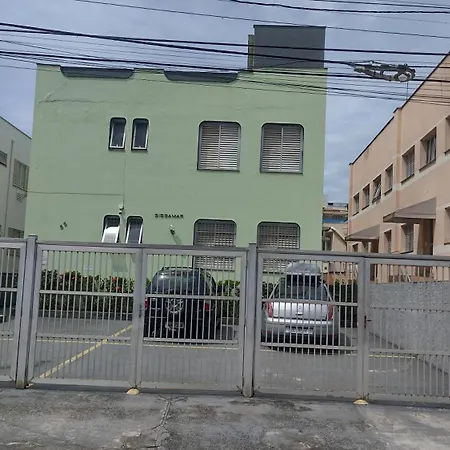 Apto térreo em Ubatuba, a 50 metros do mar-3